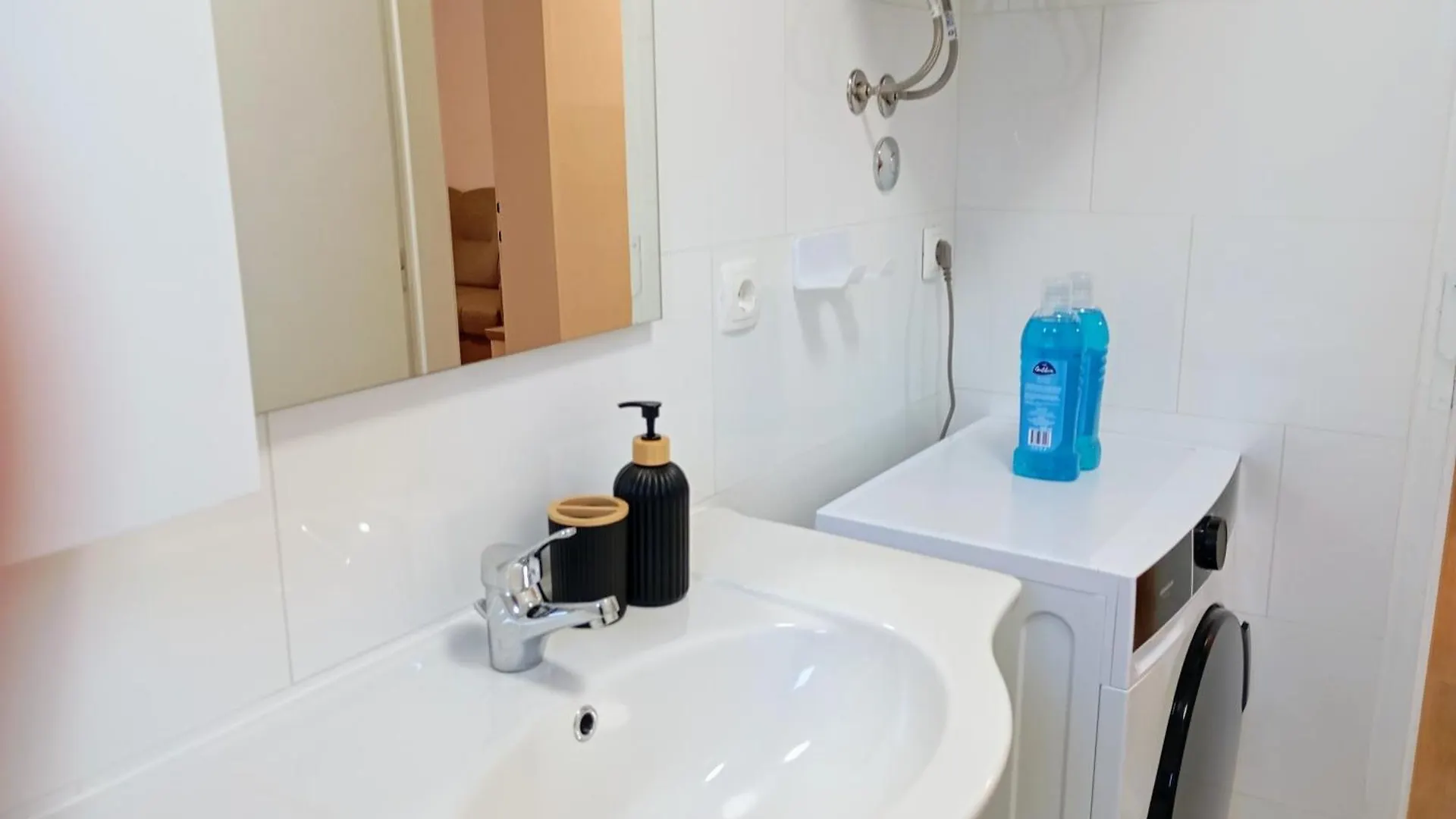 Appartamento Sunny Coastal Retreat In Traù Croazia